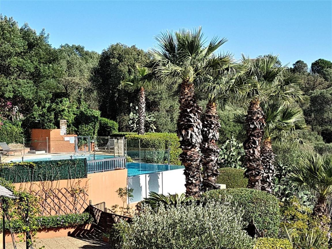 Superbe Duplex 35M2 Vue Mer Avec Piscine บอร์มส์-เลส์-มิโมซาส์ ภายนอก รูปภาพ